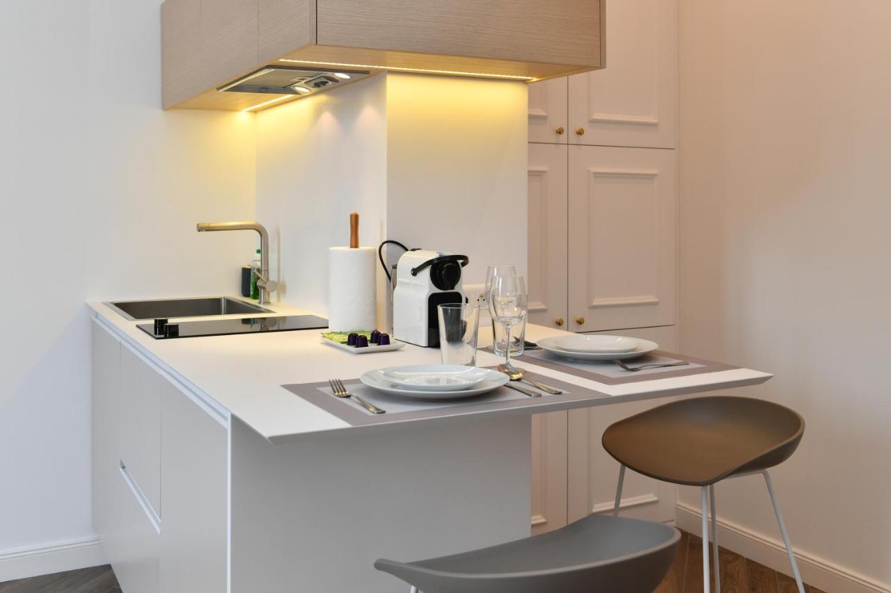 1 Bedroom Apartment Next To Monaco Босолей Экстерьер фото